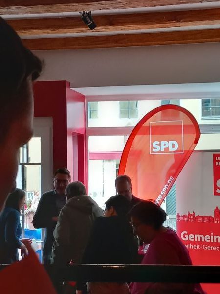 SPD. Bar.